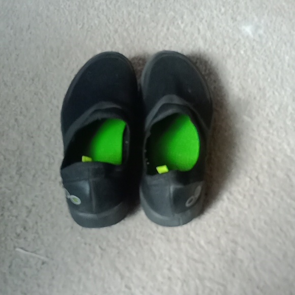 Oofos - Picture 2 of 5